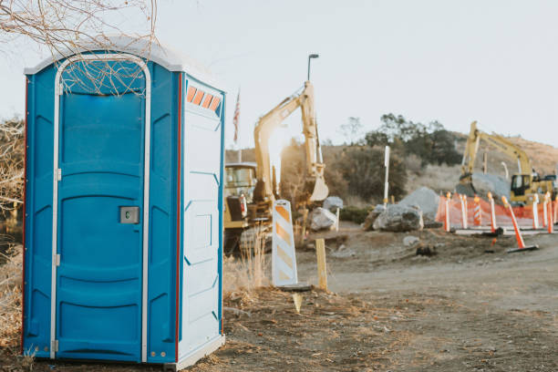 Best Portable restroom trailer rental  in Blackwater, AZ